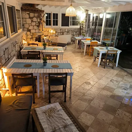 迪格曼尼豪宅住宿加早餐旅馆 3*